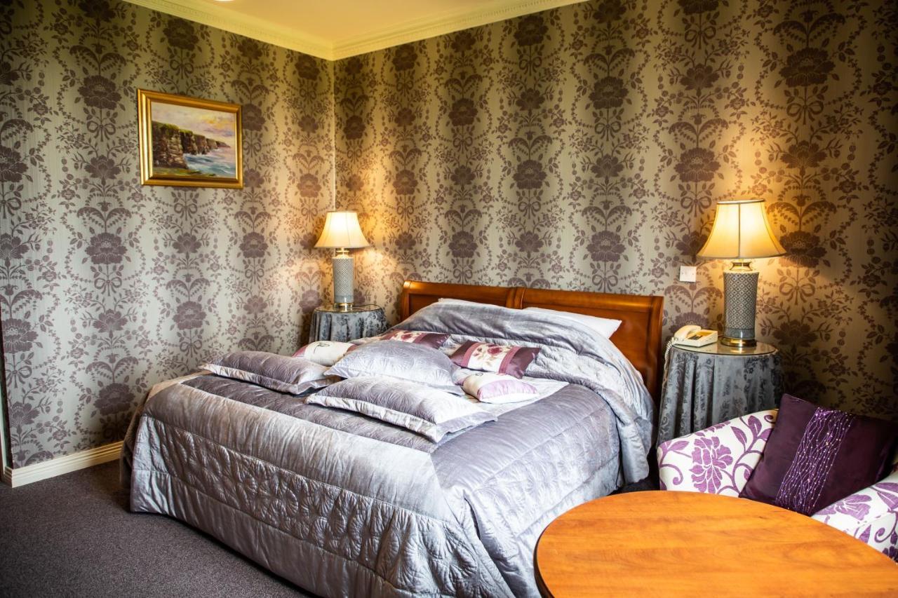 Ballinalacken Castle Country House Hotel Doolin Eksteriør billede