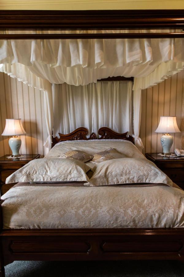 Ballinalacken Castle Country House Hotel Doolin Eksteriør billede